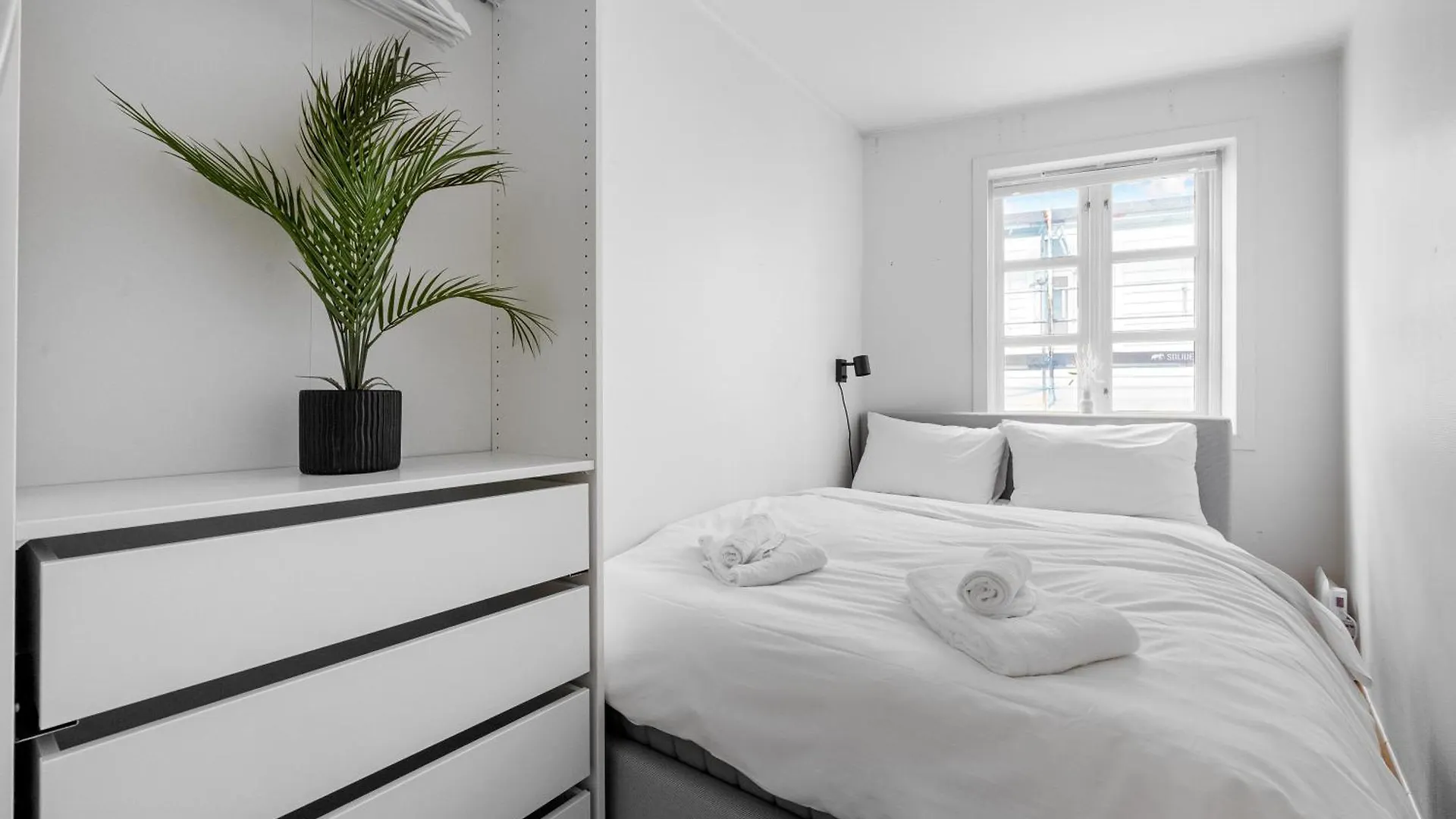 מלון דירות ברגן Homerentals Apartments - Behind Bryggen & Historic Cobblestone Streets - 2 Floor Renovated From February 2025